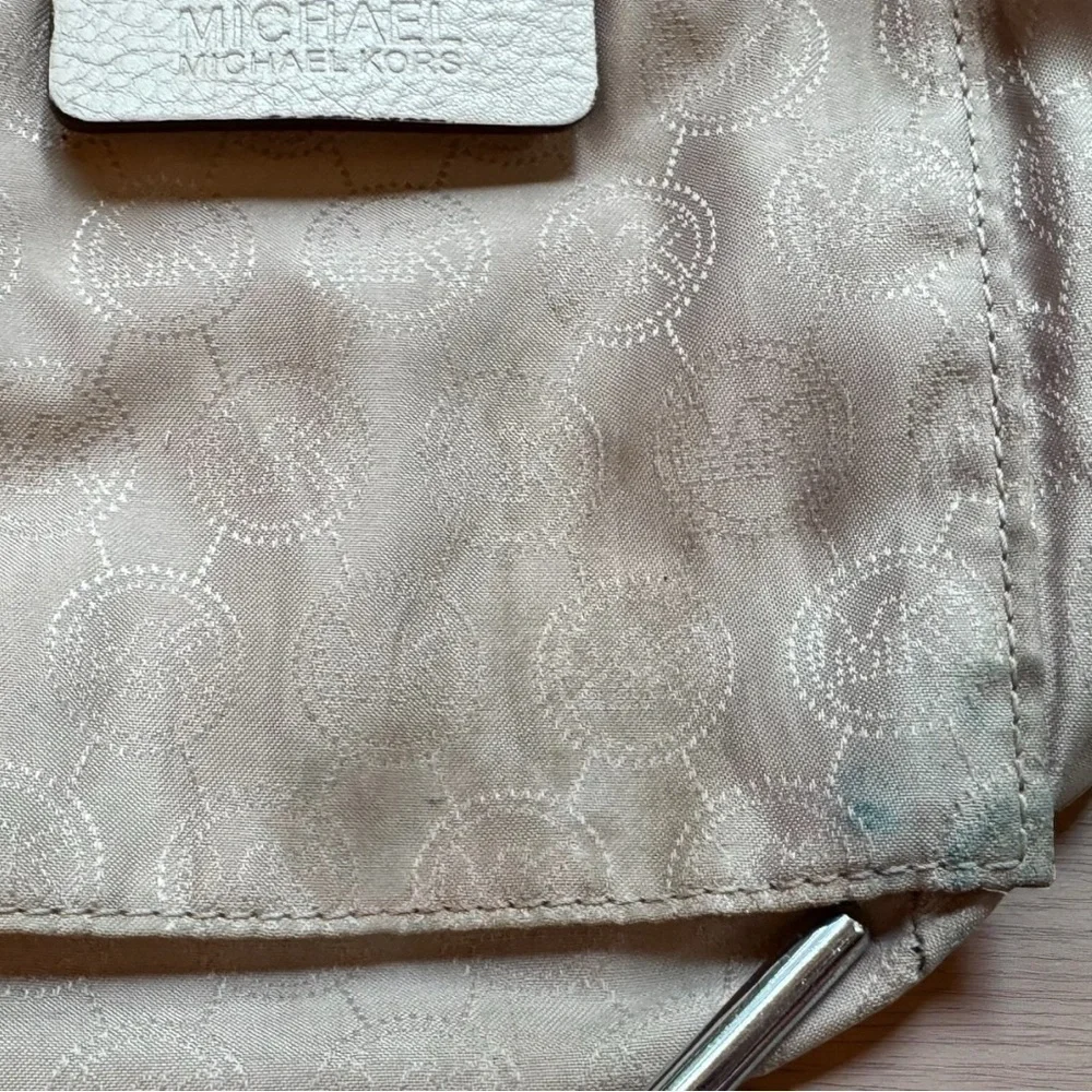 MICHAEL Michael Kors Cream White Pebbled Leather Shoulder Bag